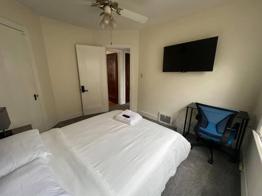 The Celi House - 2 Bedroom Bath House 10min Downtown & Airport Near Clinic Fairview Apartment *