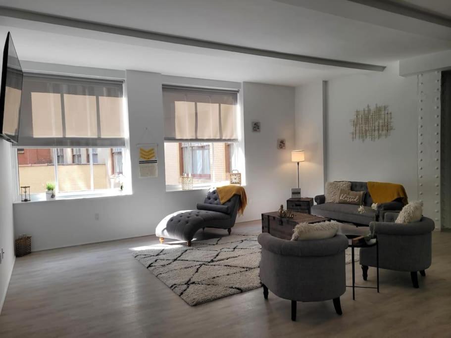 629 Lofts 805 A Kcm *