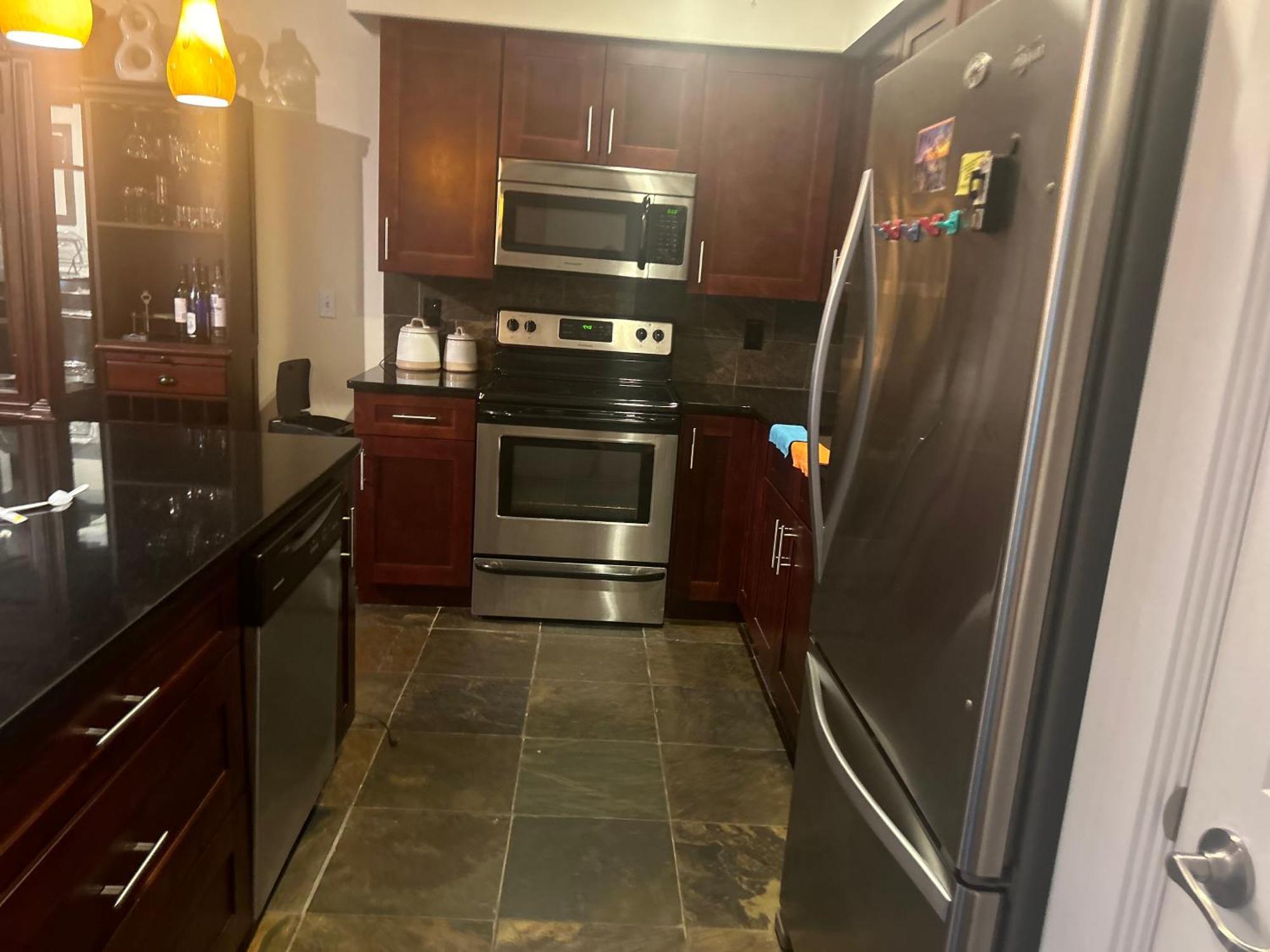 Bed & Breakfast In The Lake View Penthouse