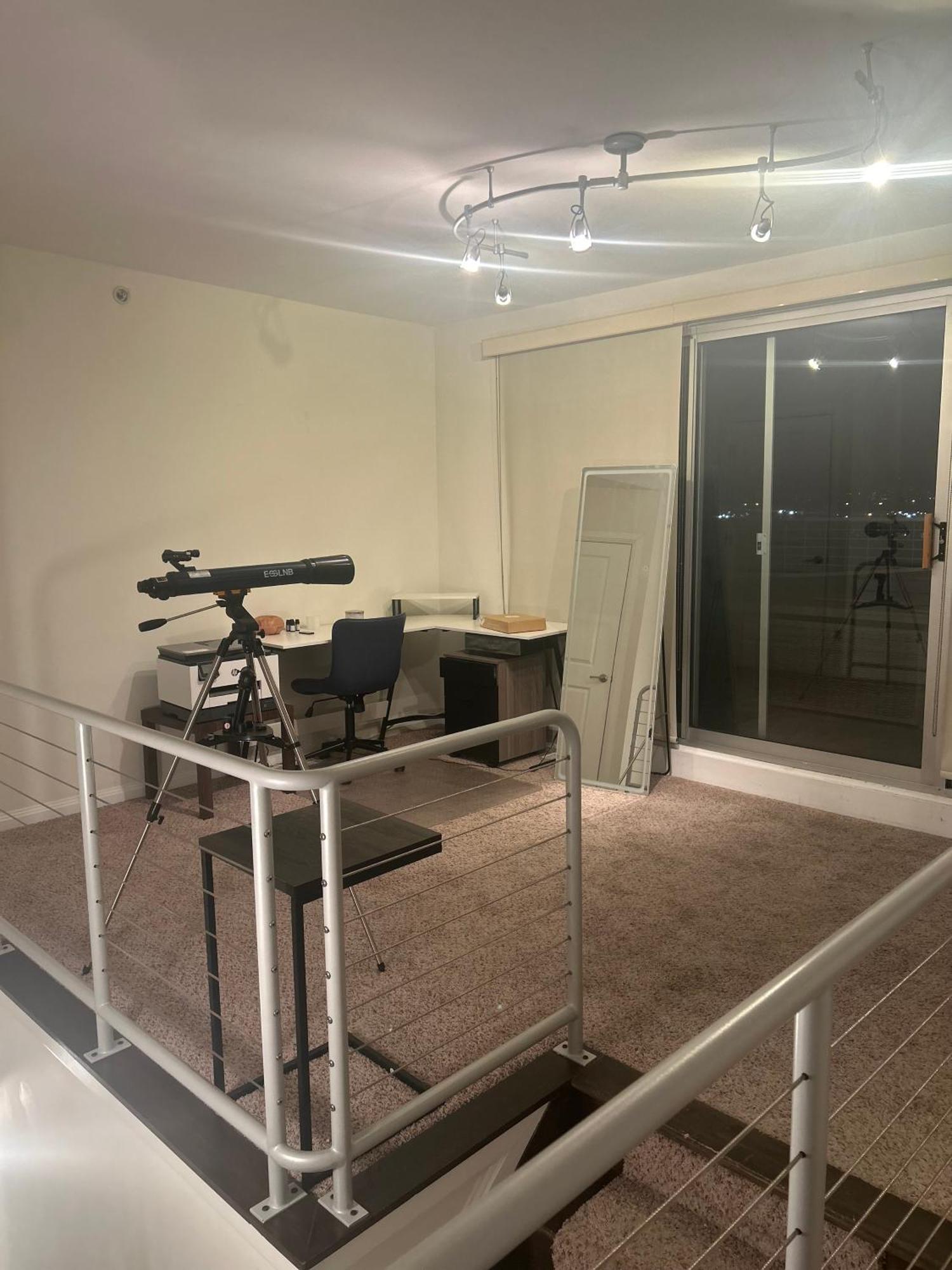 Bed & Breakfast In The Lake View Penthouse