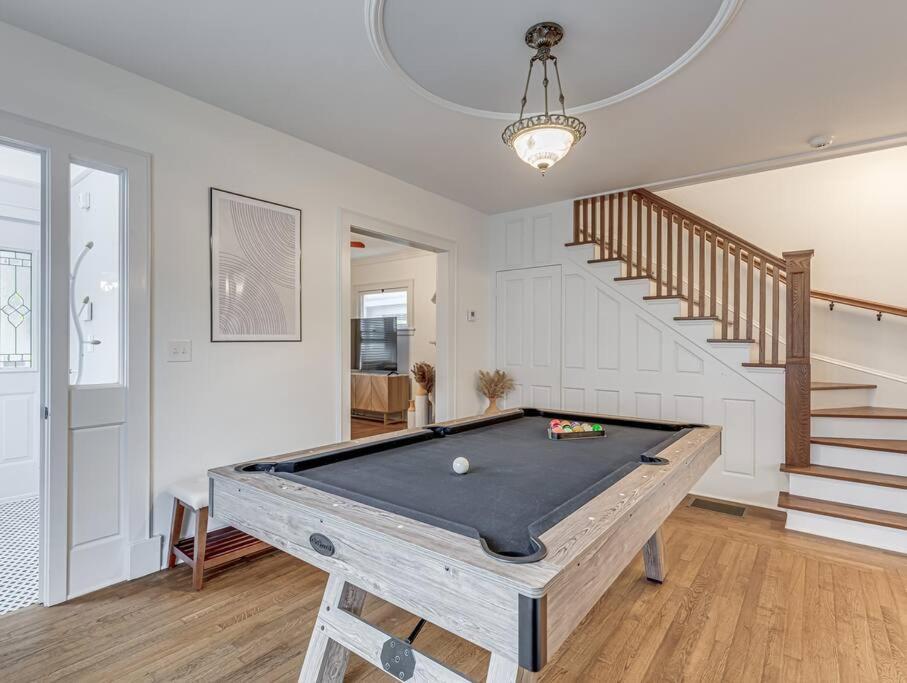 Upscale Historic Near Downtown, Hall Of Fame, Beach, Arenas * Cleveland