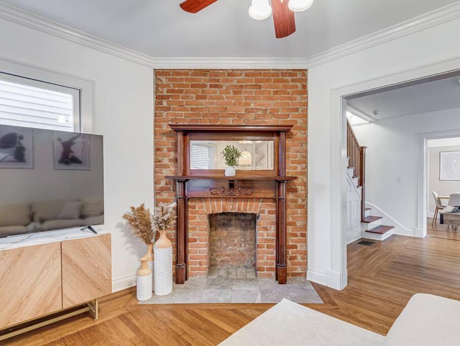 Upscale Historic Near Downtown, Hall Of Fame, Beach, Arenas * Cleveland