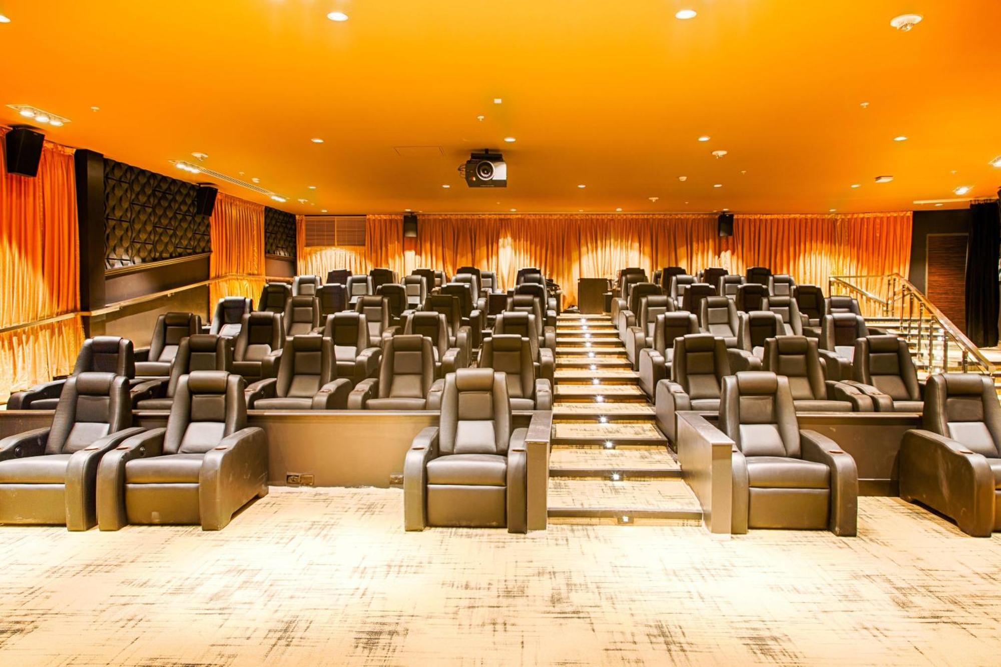 Metropolitan At The 9, Autograph Collection Hotel 5*