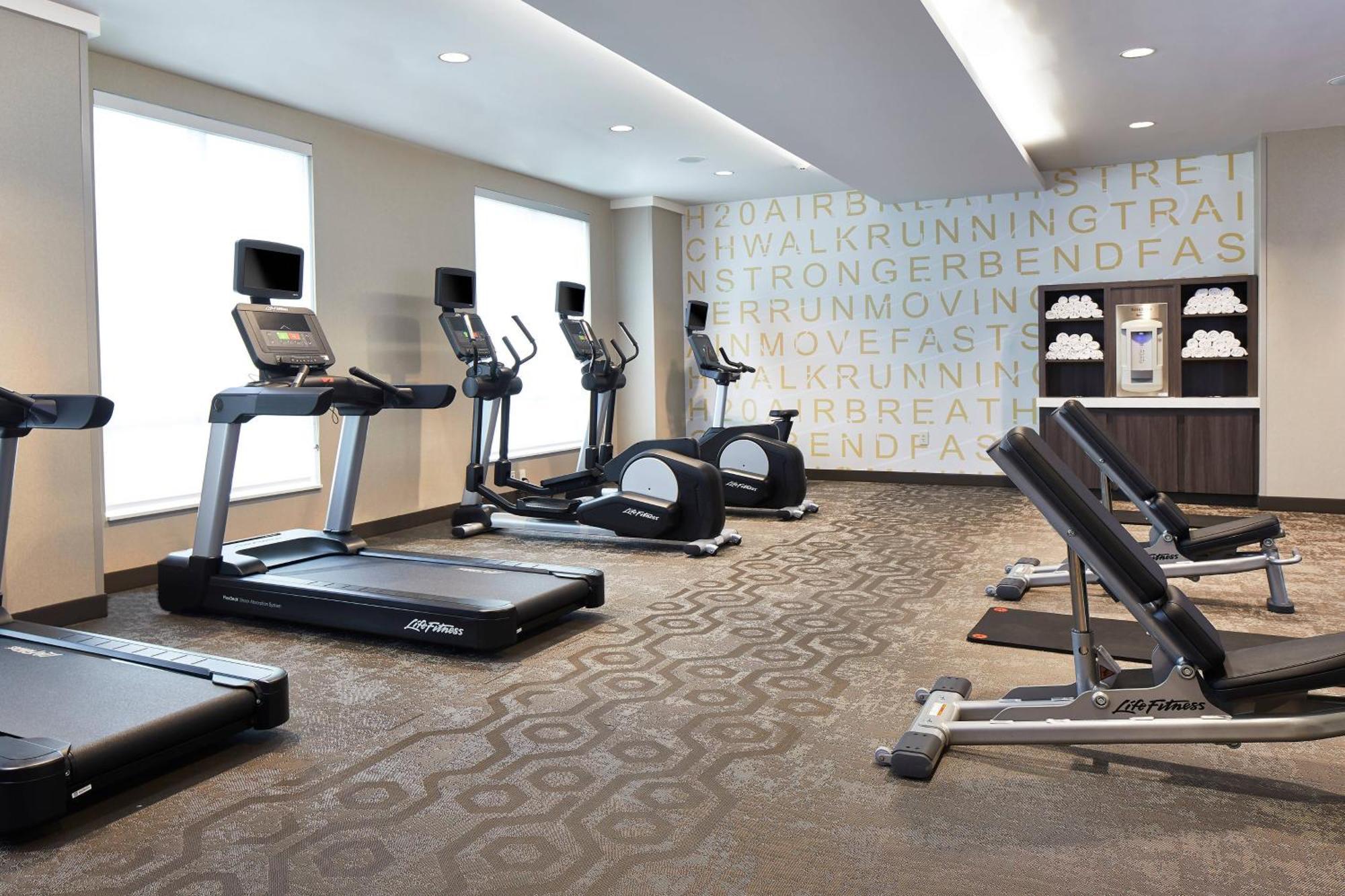 By Marriott Circle/medical Center 3*
