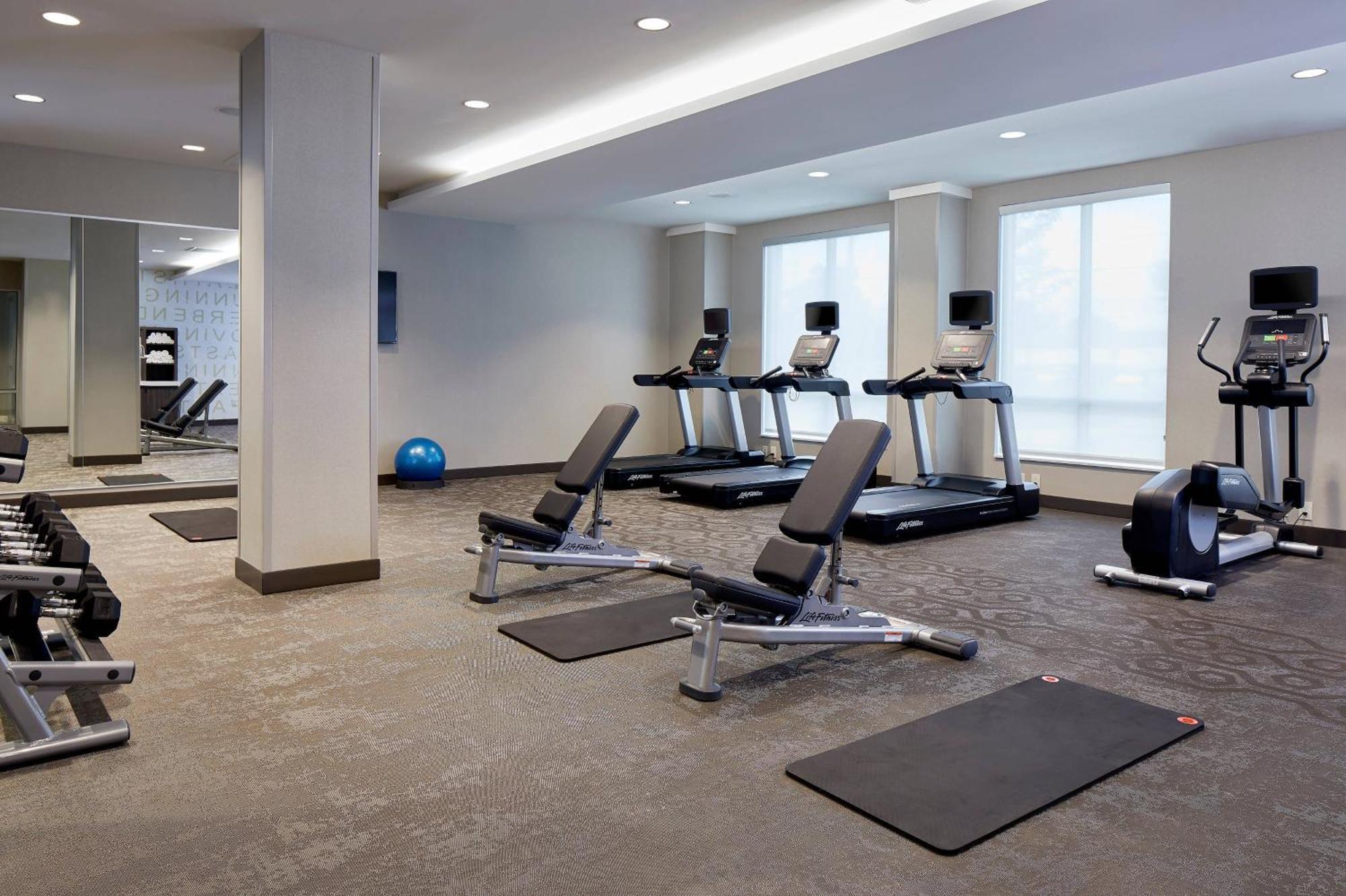 By Marriott Circle/medical Center 3* Cleveland