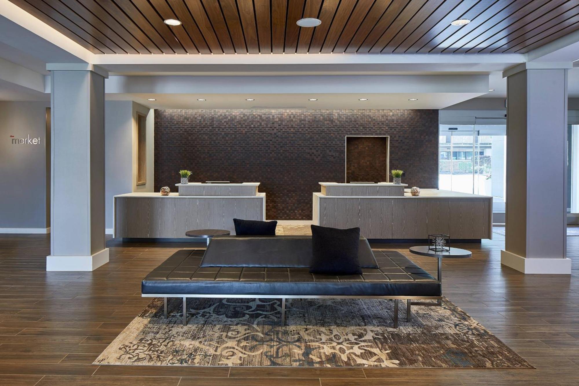 By Marriott Circle/medical Center 3*