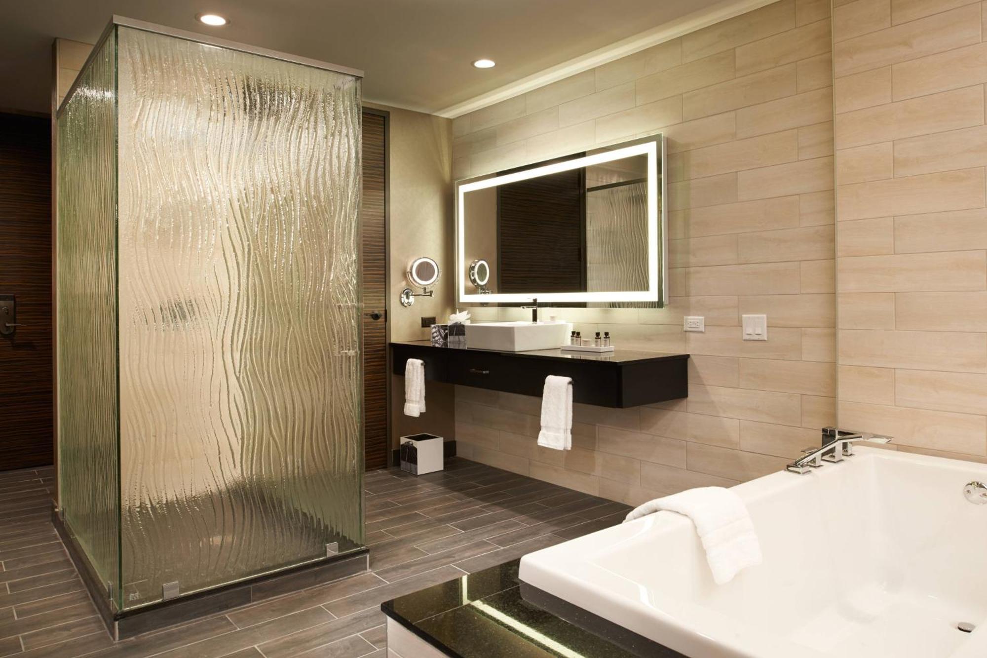 Hotel Metropolitan At The 9, Autograph Collection Cleveland