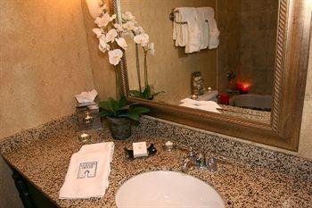The Glidden House 3* Cleveland