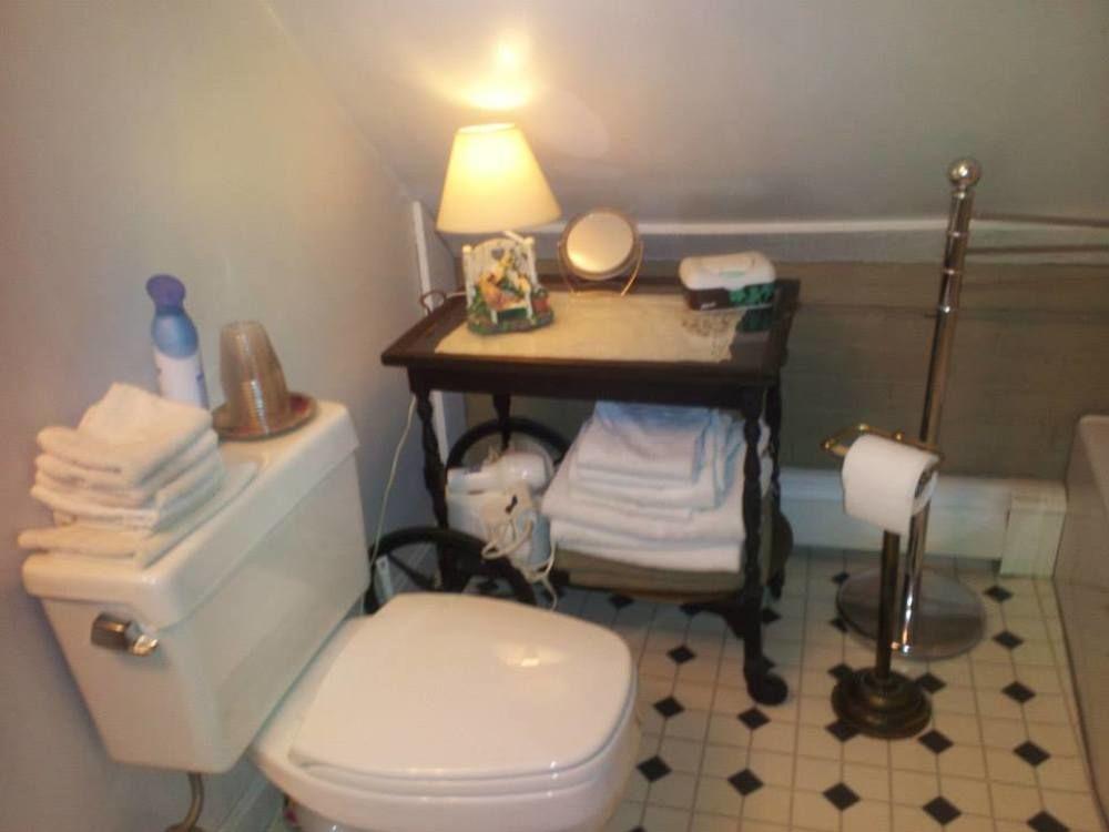 Clifford House Private Bed & Breakfast Cleveland