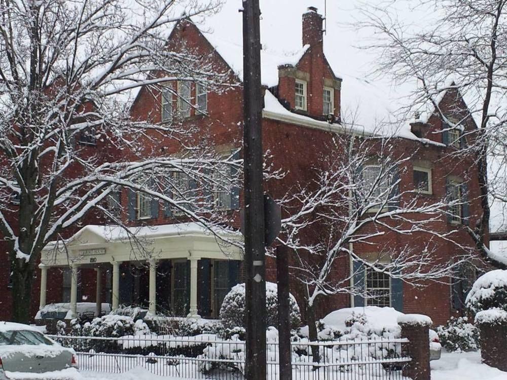 Clifford House Private 2* Cleveland