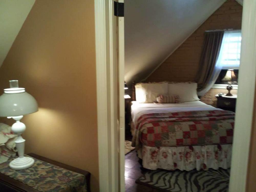 Clifford House Private Bed & Breakfast