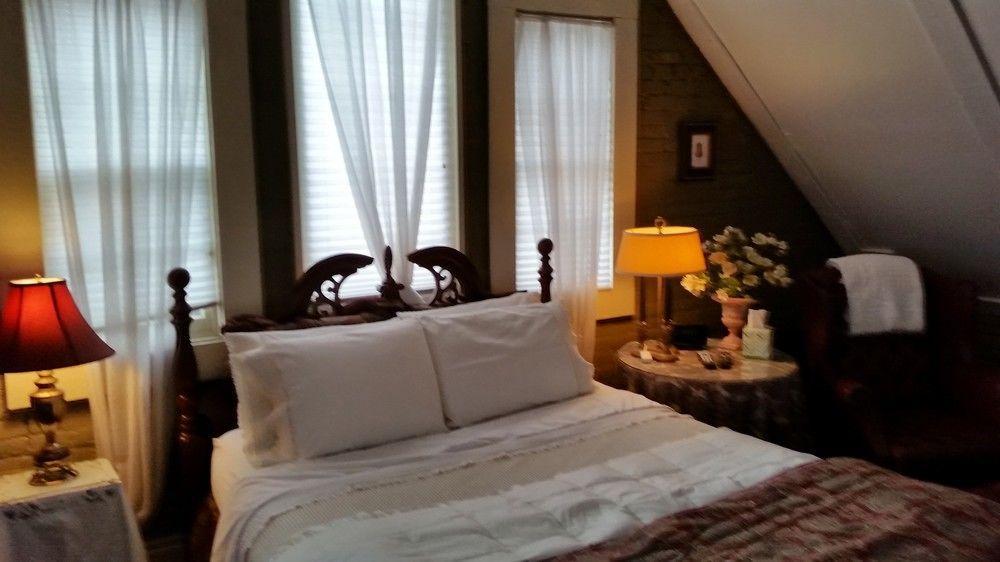 Clifford House Private 2* Cleveland