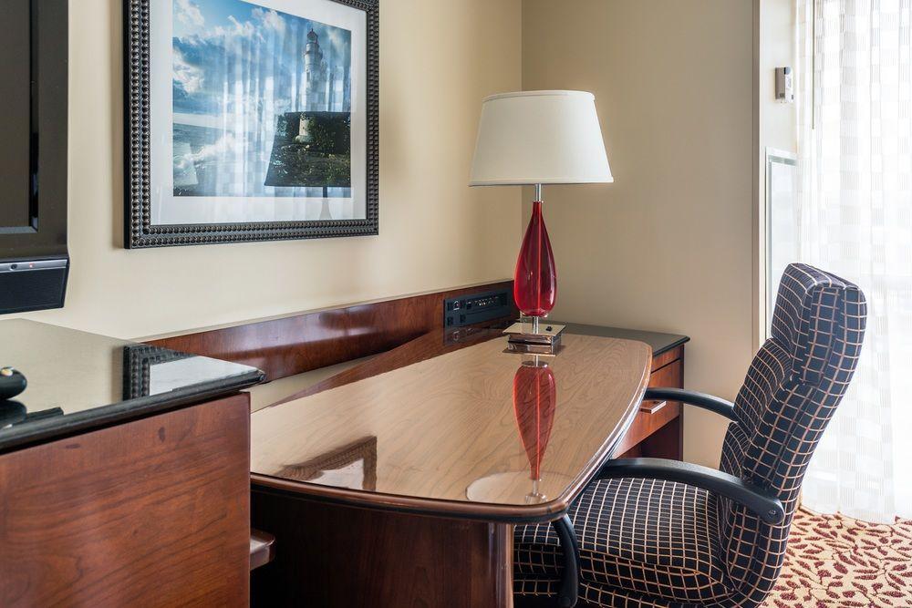 Wyndham Airport Hotel Cleveland