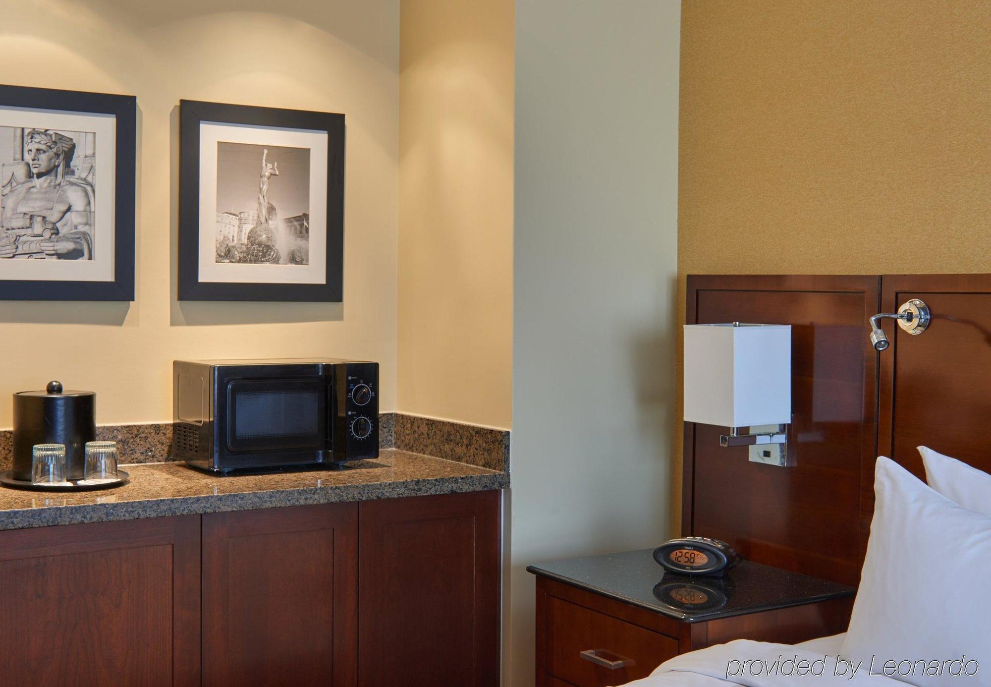 Wyndham Airport 3* Cleveland