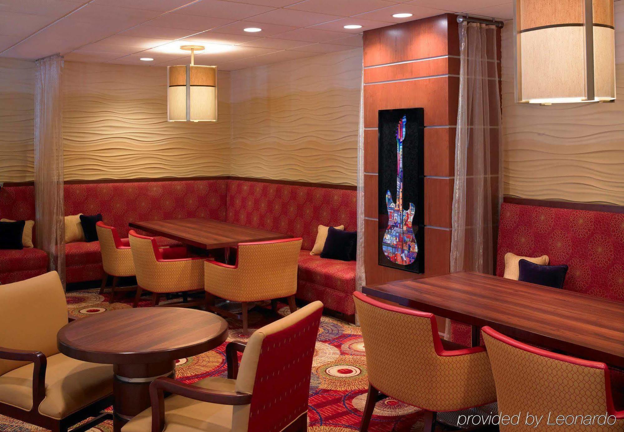Wyndham Airport 3* Cleveland