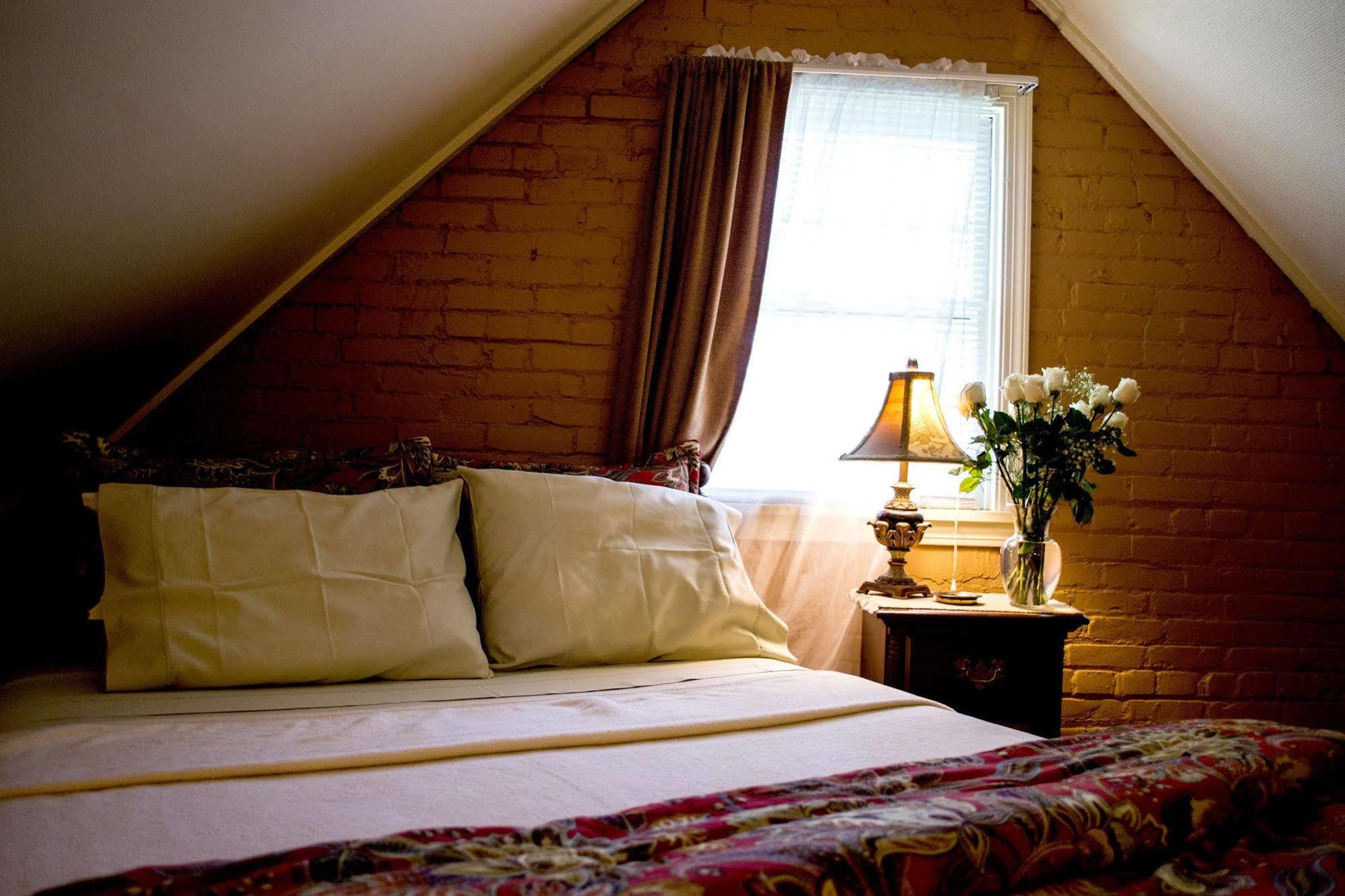 Bed & Breakfast Clifford House Private Cleveland