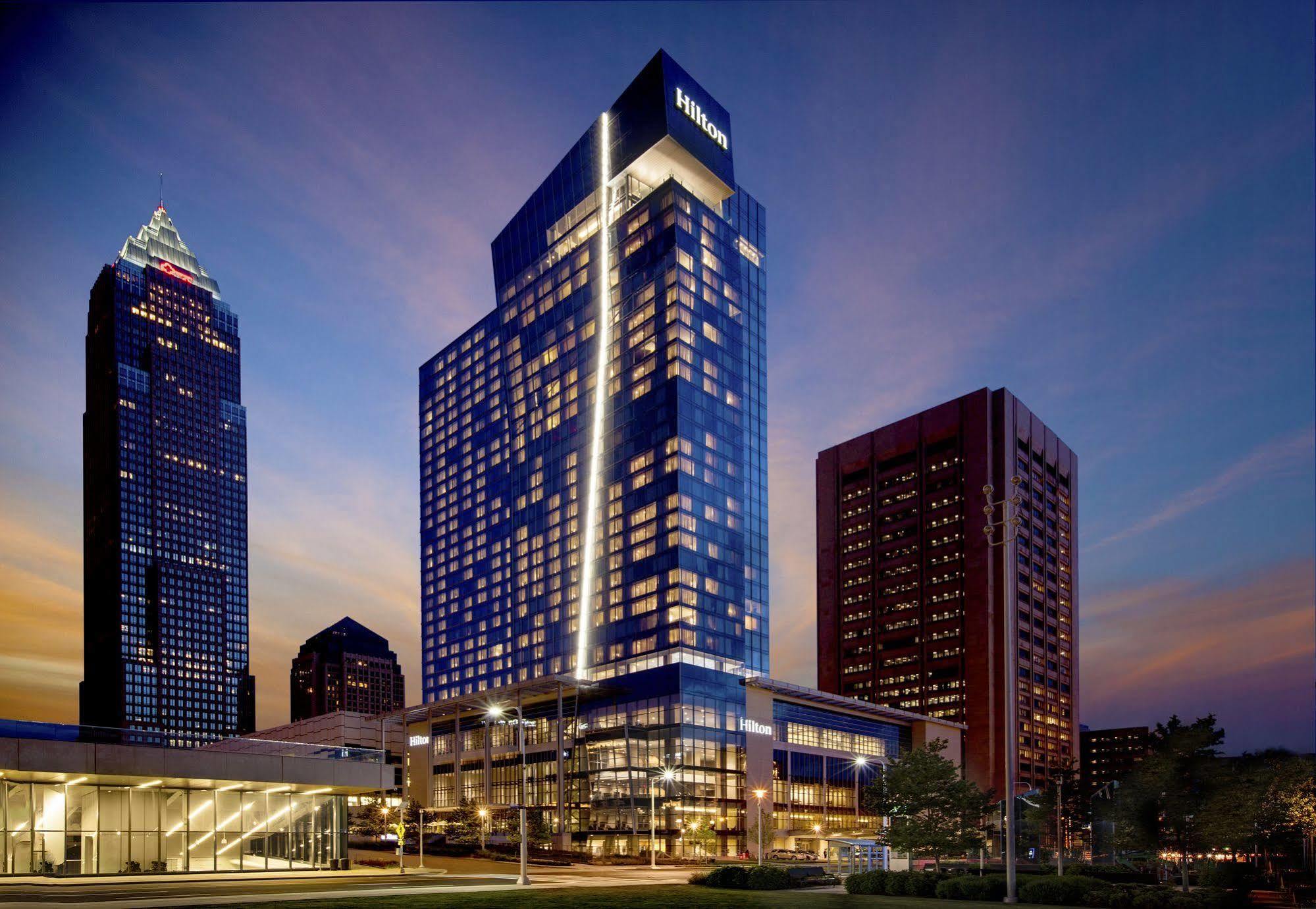 Hilton Downtown Hotel 4*