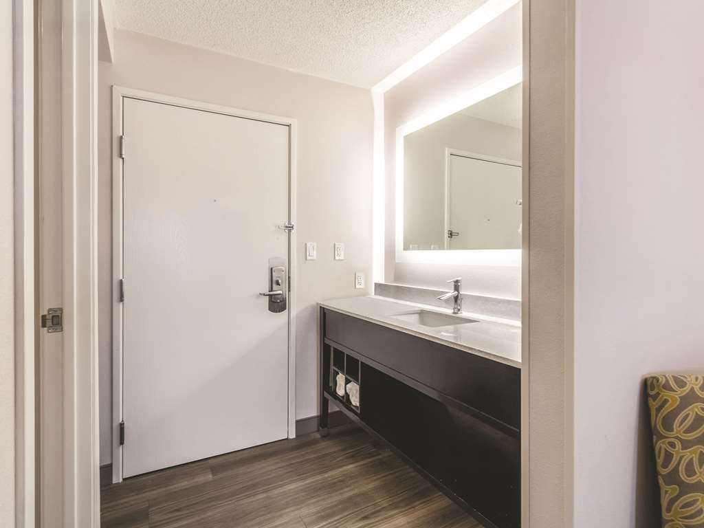 Hotel La Quinta By Wyndham - Airport North