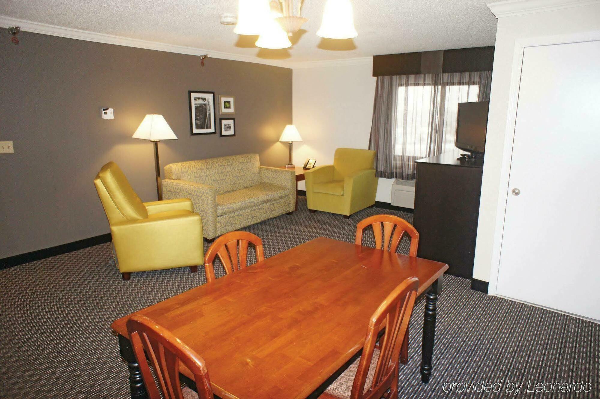 La Quinta By Wyndham - Airport North Cleveland